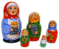 Charming family 5 pc nesting dolls