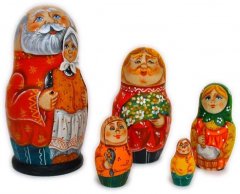 Charming family 5 pc Russian dolls